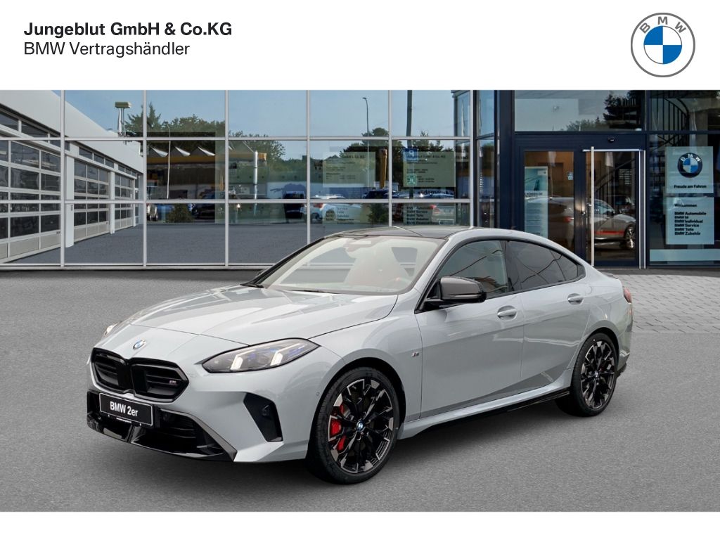BMW M235i xDrive Gran Coupe LiveCockpitPro/HarmanKar