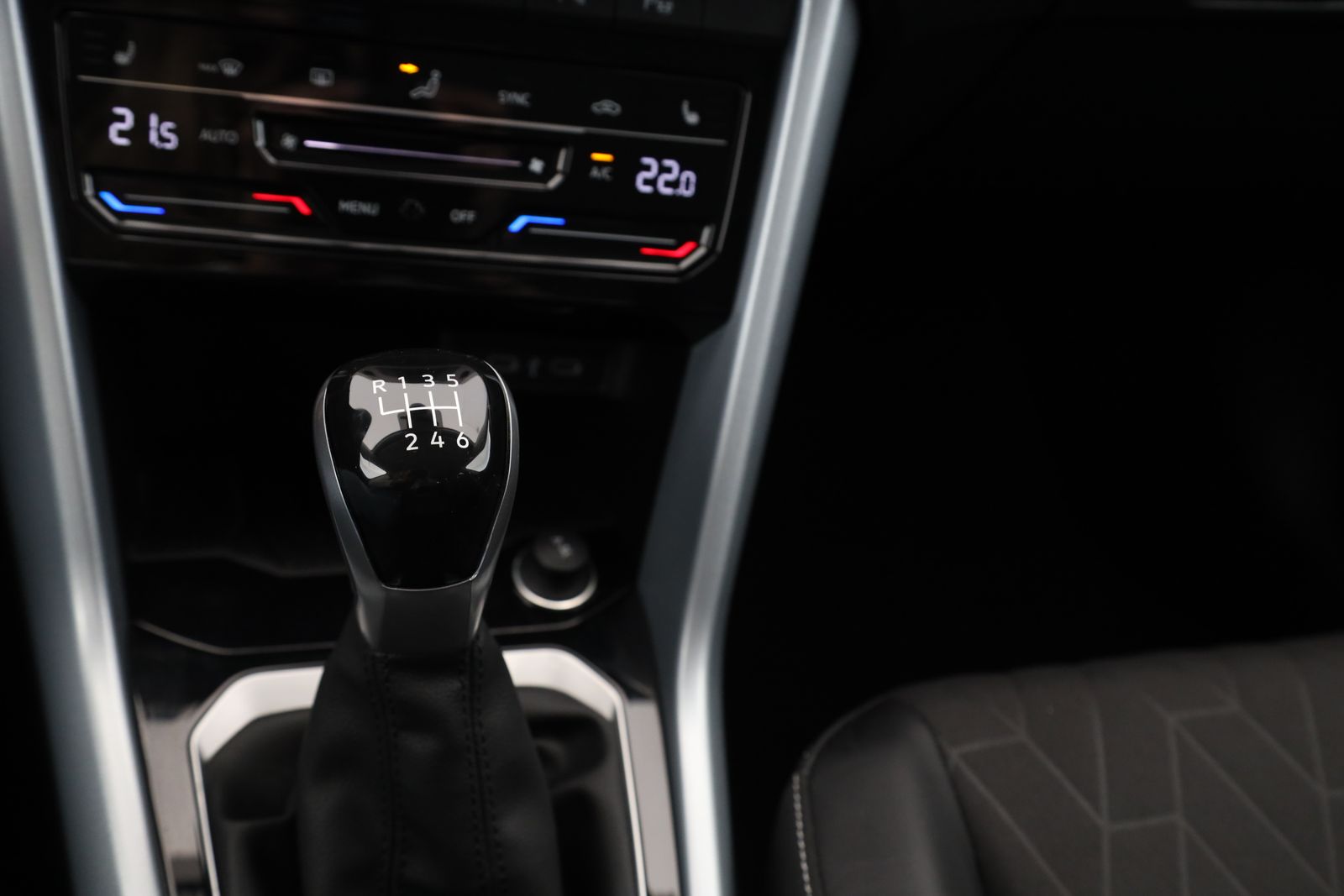 Volkswagen T-Roc - Bild 16