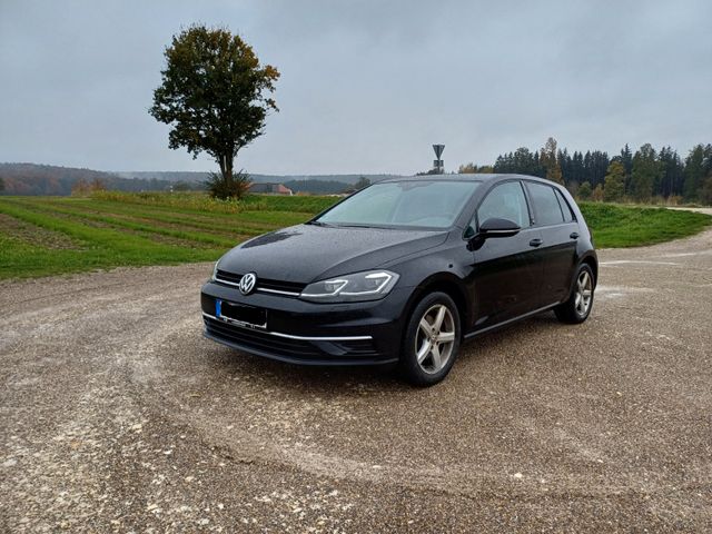 Volkswagen Golf 1.5 TSI ACT Sound 