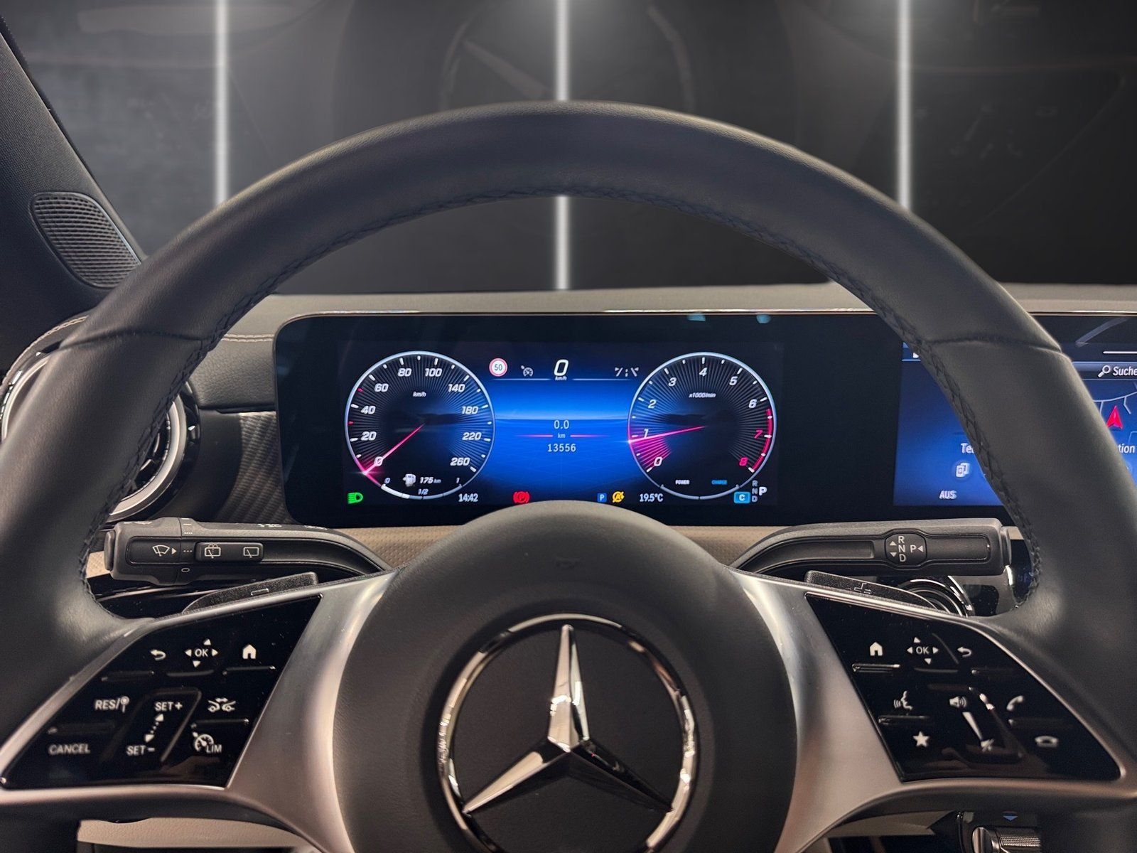 Fahrzeugabbildung Mercedes-Benz CLA 180 SB Progressive *LED*Kamera*CarPlay*SHZ*