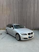 BMW E91 320D xDrive - BMW 320: 320d E91