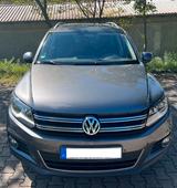 Volkswagen Tiguan Allrad Automatik AHK Klima Leder 200PS