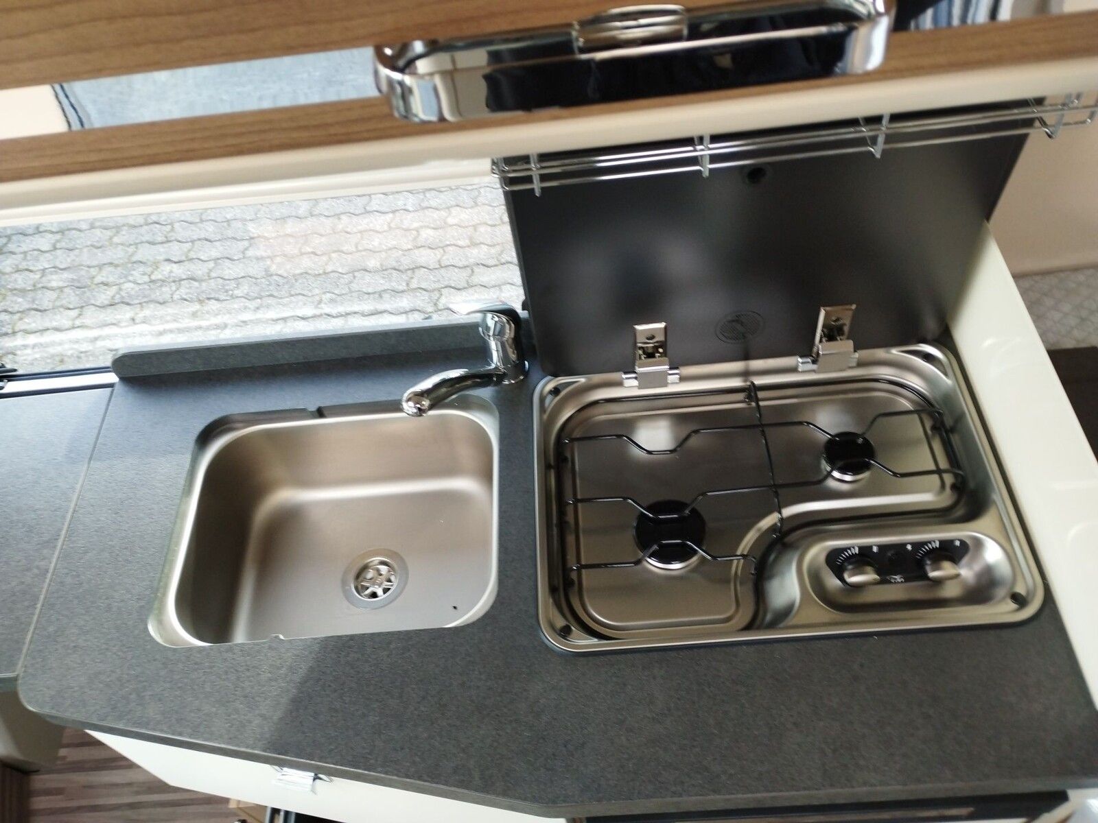 Fahrzeugabbildung Malibu Van compact 600 LE Klimaautomatik, Radio DAB,