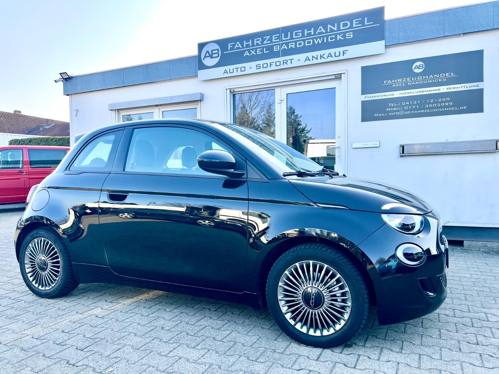 Fiat 500e Icon PDC / Apple Carplay