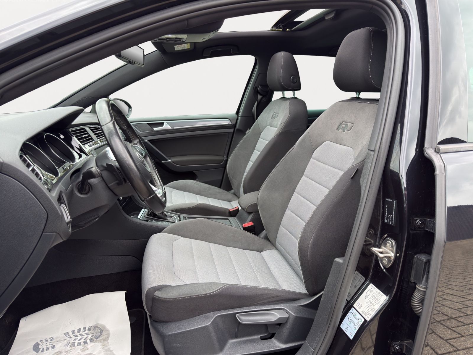 Golf VII Lim. Comfortline BMT*R-LINE*NAVI*2.HAND