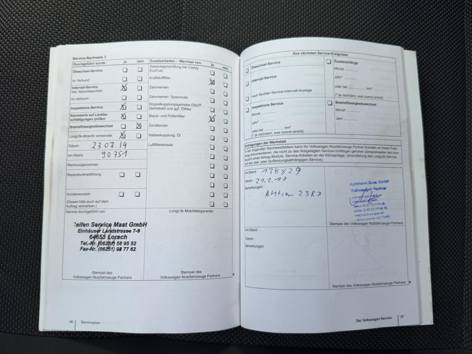 Volkswagen Caddy Kombi Trendline 7Sitze/Klima/Tempo/TÜVNeu