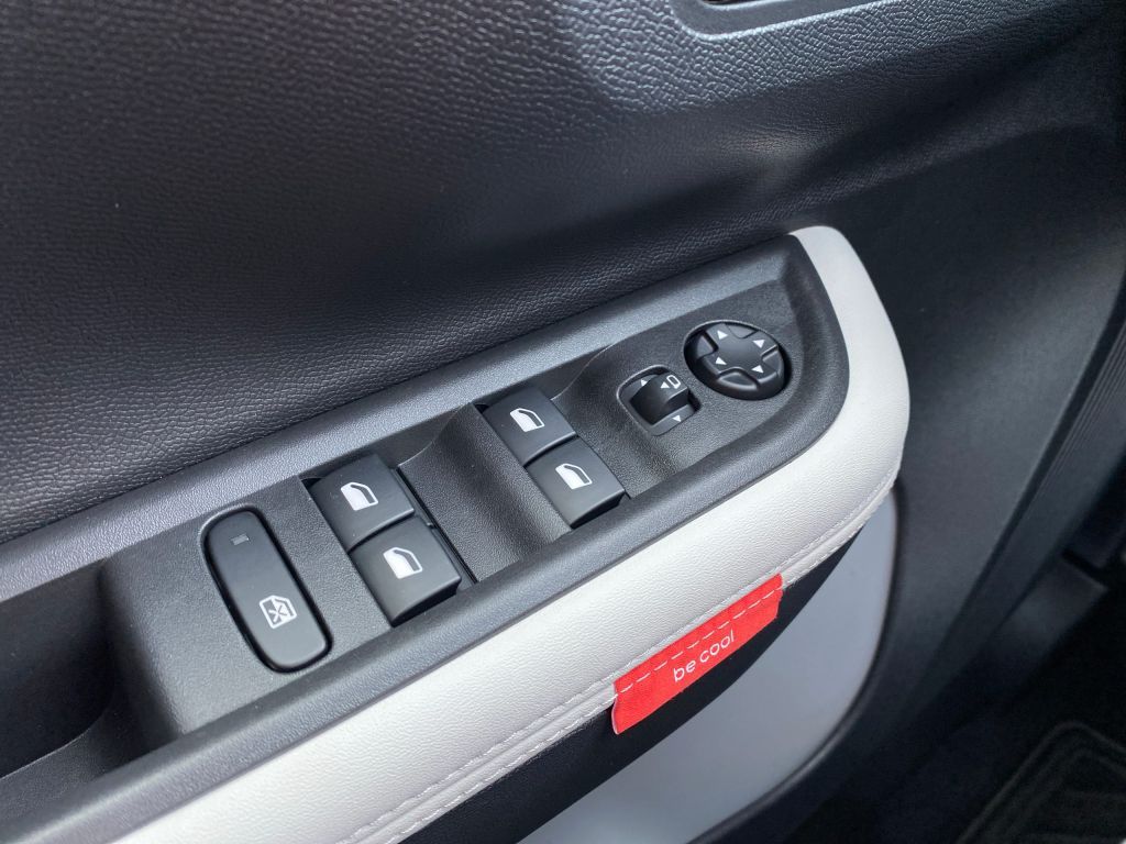 Fahrzeugabbildung Citroën C3 Aircross *Automatik* 145 MAX *Ganzjahresreife