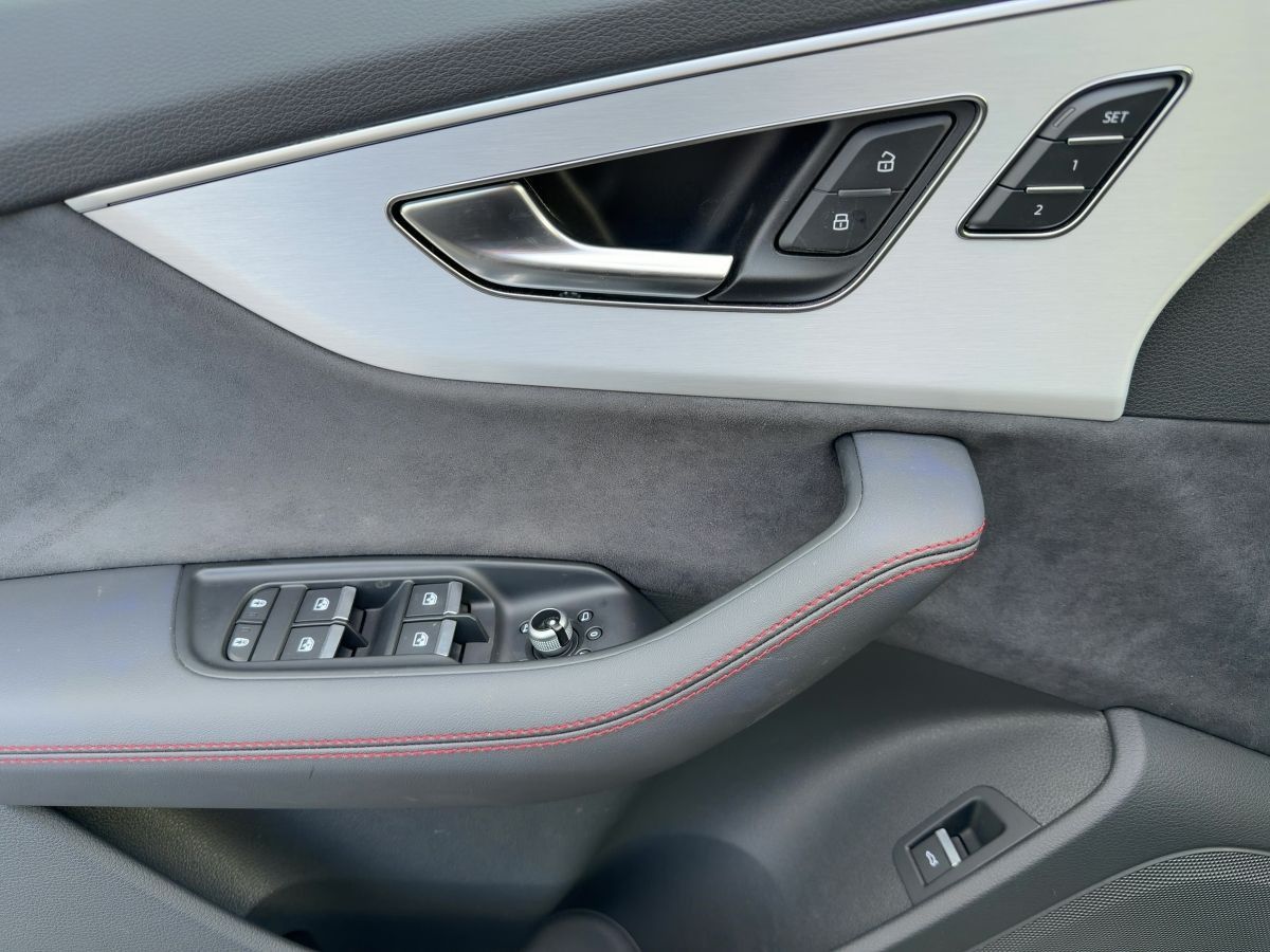 Audi SQ7 - Bild 17