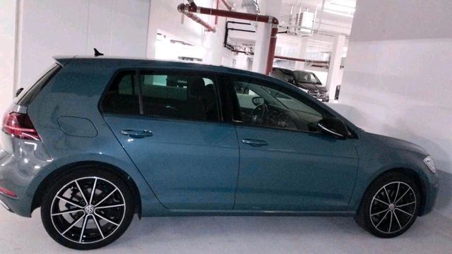 Volkswagen VW Golf VII 1.5 TSI DSG IQ DRIVE Automatik...