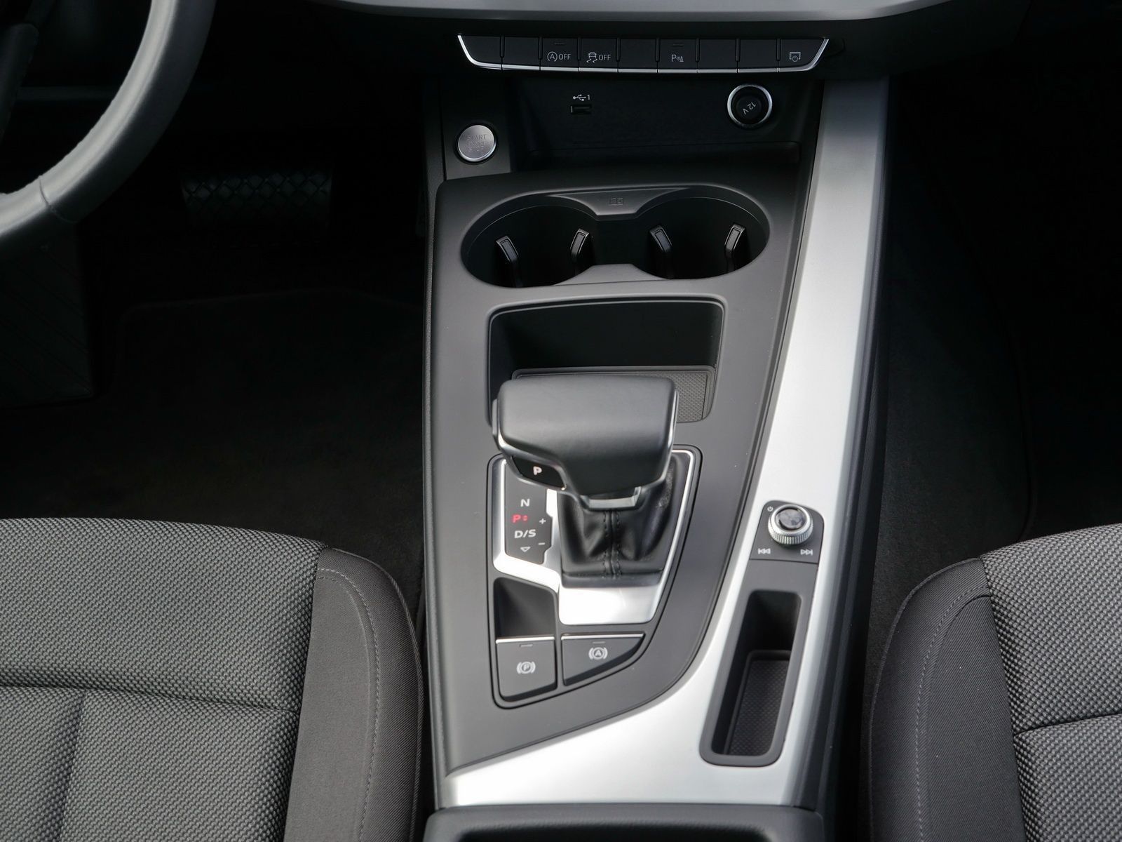 Audi A4 - Bild 7