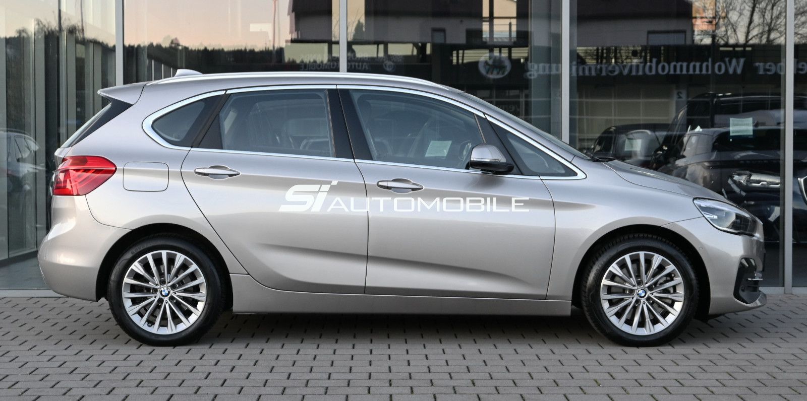 Fahrzeugabbildung BMW 225xe Active Tourer iPerform. Luxury Line °ACC°