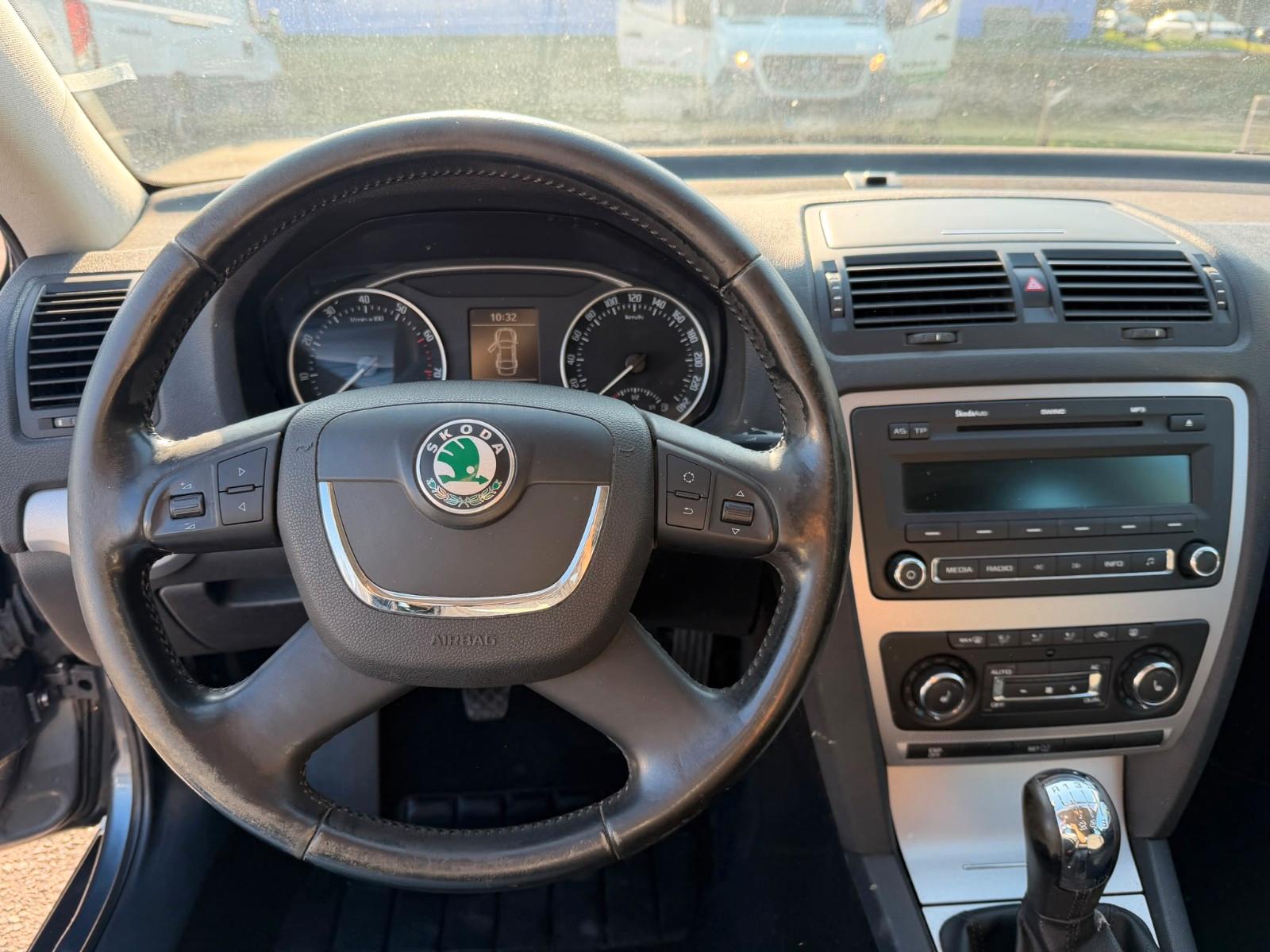 Skoda Octavia 2009 — photo 29