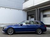 Mercedes-Benz C 220 D Avantgarde LED Comand Kamera AHK Ambient - mit Diesel-Antrieb: Blau, Teilleder, Kombi