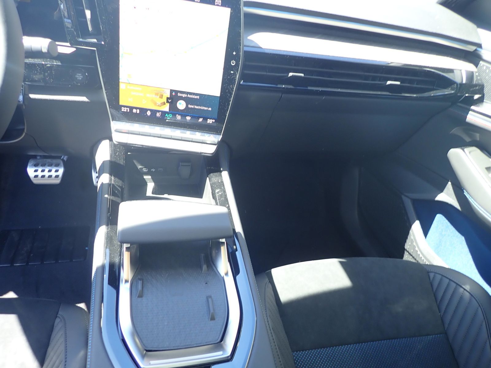Fahrzeugabbildung Renault Rafale Esprit Alpine Full Hybrid E-Tech 200