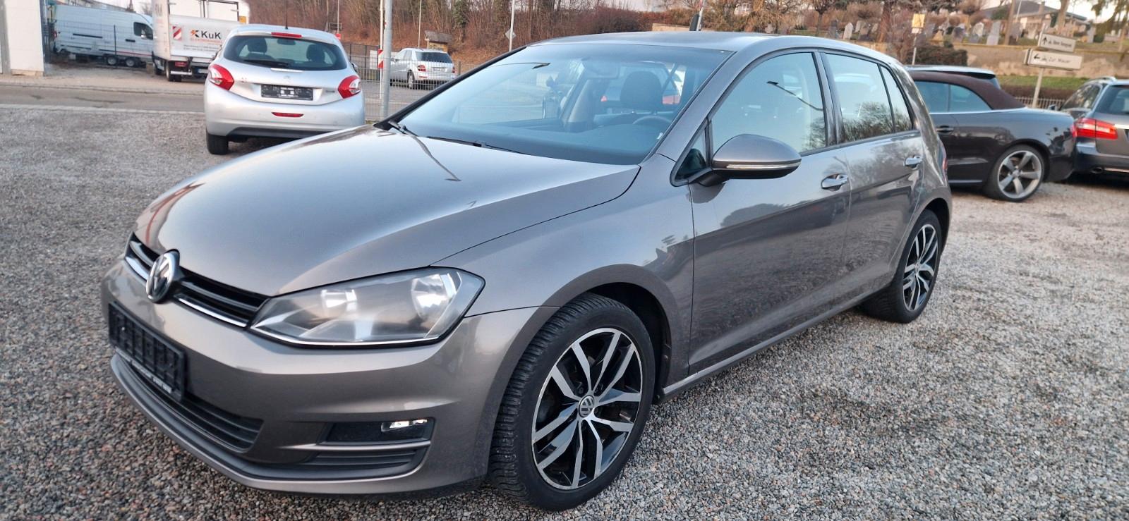 Volkswagen Golf VII Lim. Trendline BMT