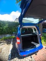 Ford Tourneo Courier mit AHK 1.0 EcoBoost 65.000 km  - gebrauchte Ford Tourneo Courier aus dem Jahr 2018