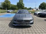 Mercedes-Benz E 300 de Limo AVANTGARDE+BURM+TOTW+AMBIENTE+KAM - Mercedes-Benz Ambiente
