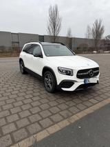 Mercedes-Benz GLB 250 4M AMG Night PANO 360 Burmester MBUX - Mercedes-Benz GLB 250 mit Panoramadach