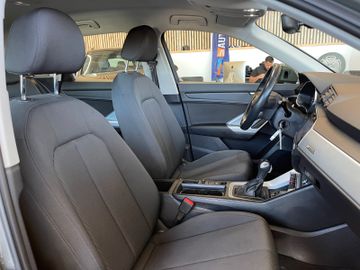 Audi Q3 35 TDI *LED*LIVECOCKPIT*ACC*NAVI*SHZ*MFL*
