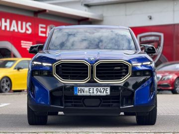 BMW XM - 10
