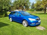 Skoda Octavia 2.0 TDI DSG RS Combi RS - Skoda Octavia aus 2009 mit Diesel-Antrieb