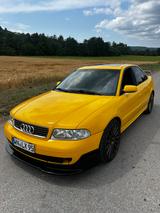Audi A4 1.8 T quattro 357 PS - Audi A4 aus 2000: 1.8