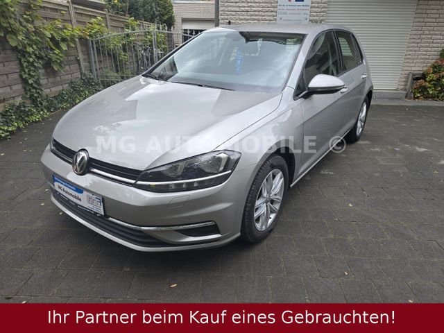 Volkswagen Golf VII 2.0 TDI Comfortline BMT Digital Cockpit