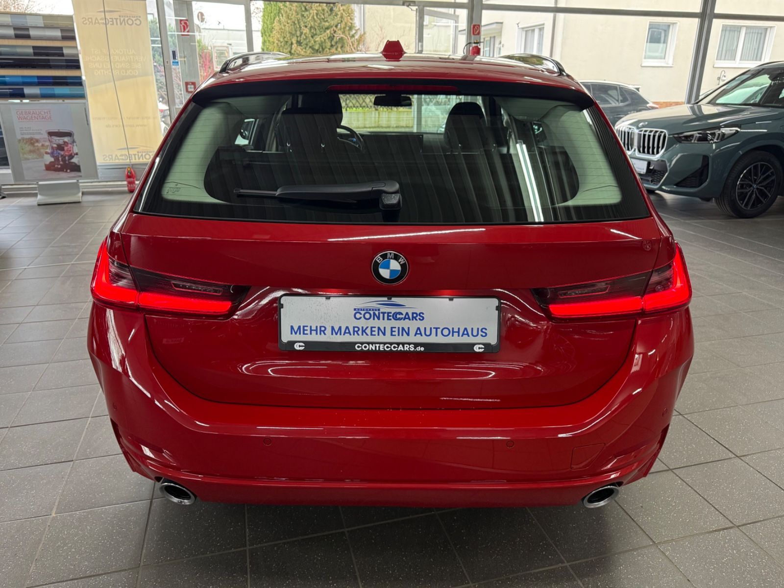 BMW 320 d xDrive Touring III Driving Assistant III foto 12