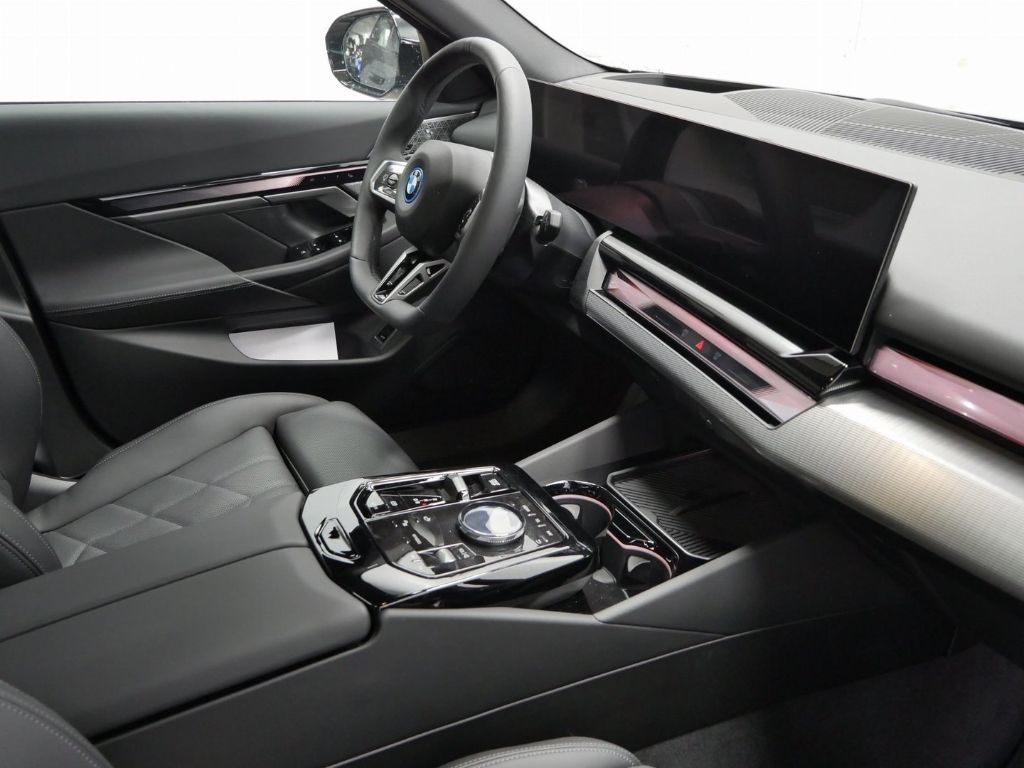 BMW i5 - Bild 6