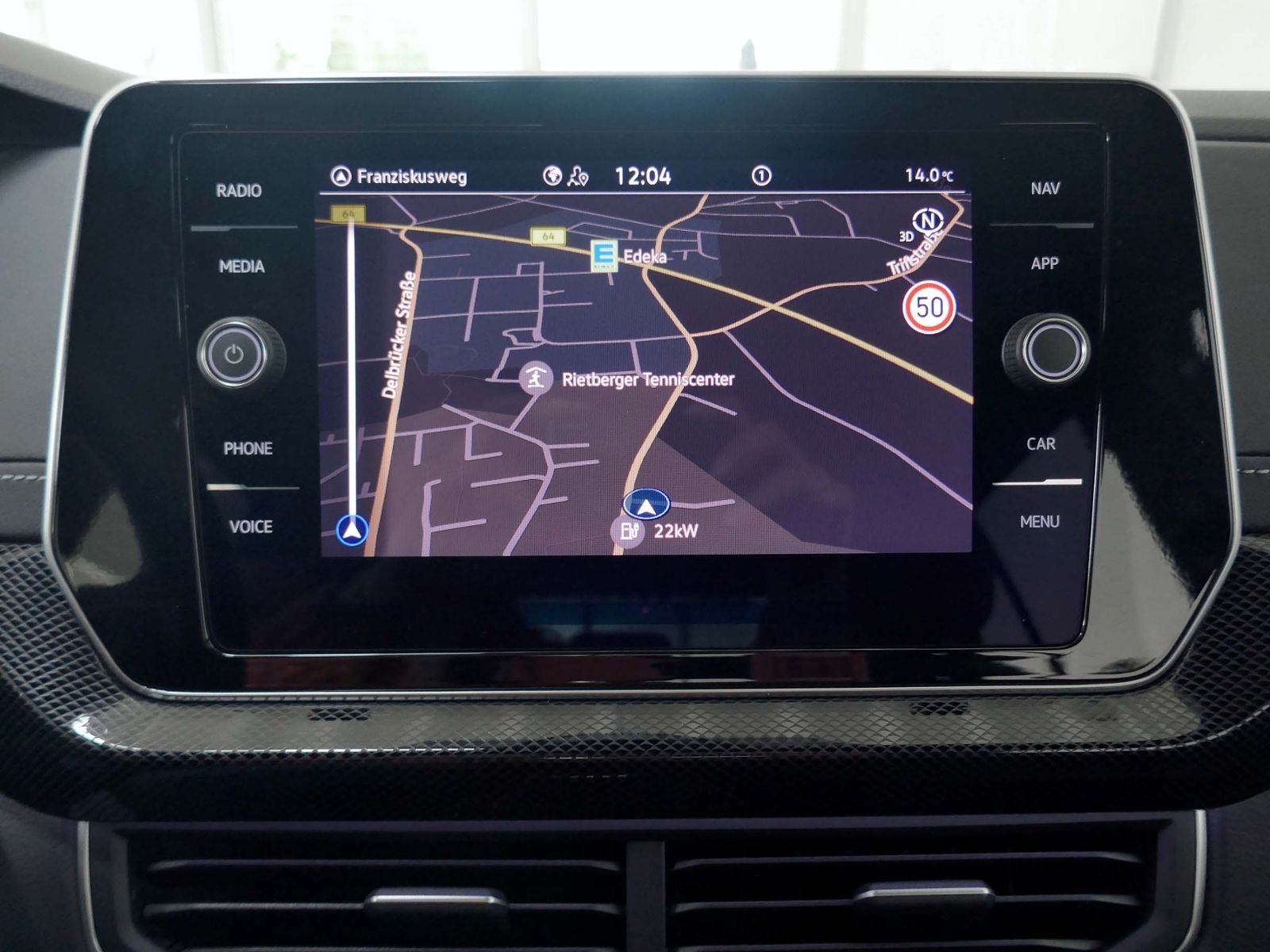 Fahrzeugabbildung Volkswagen T-Cross R-Line 1.0 TSI | LED RFK ACC Navi