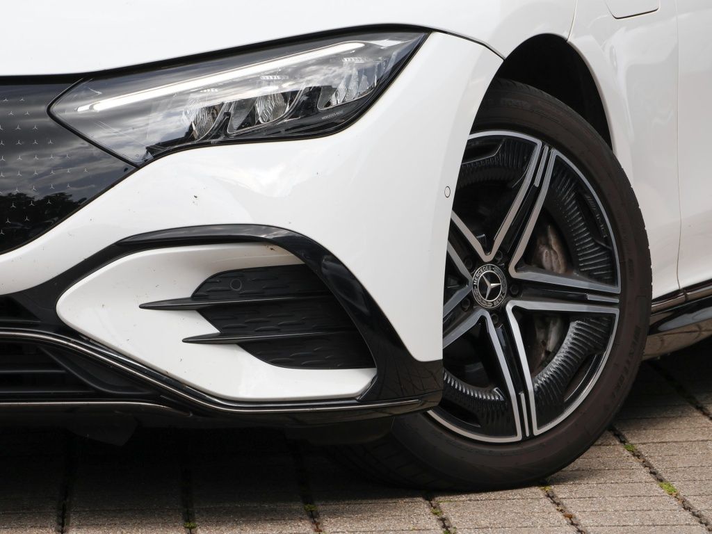 Mercedes-Benz EQE 300 AMG-Sport Pano Night AIRM Ambiente LED foto 6