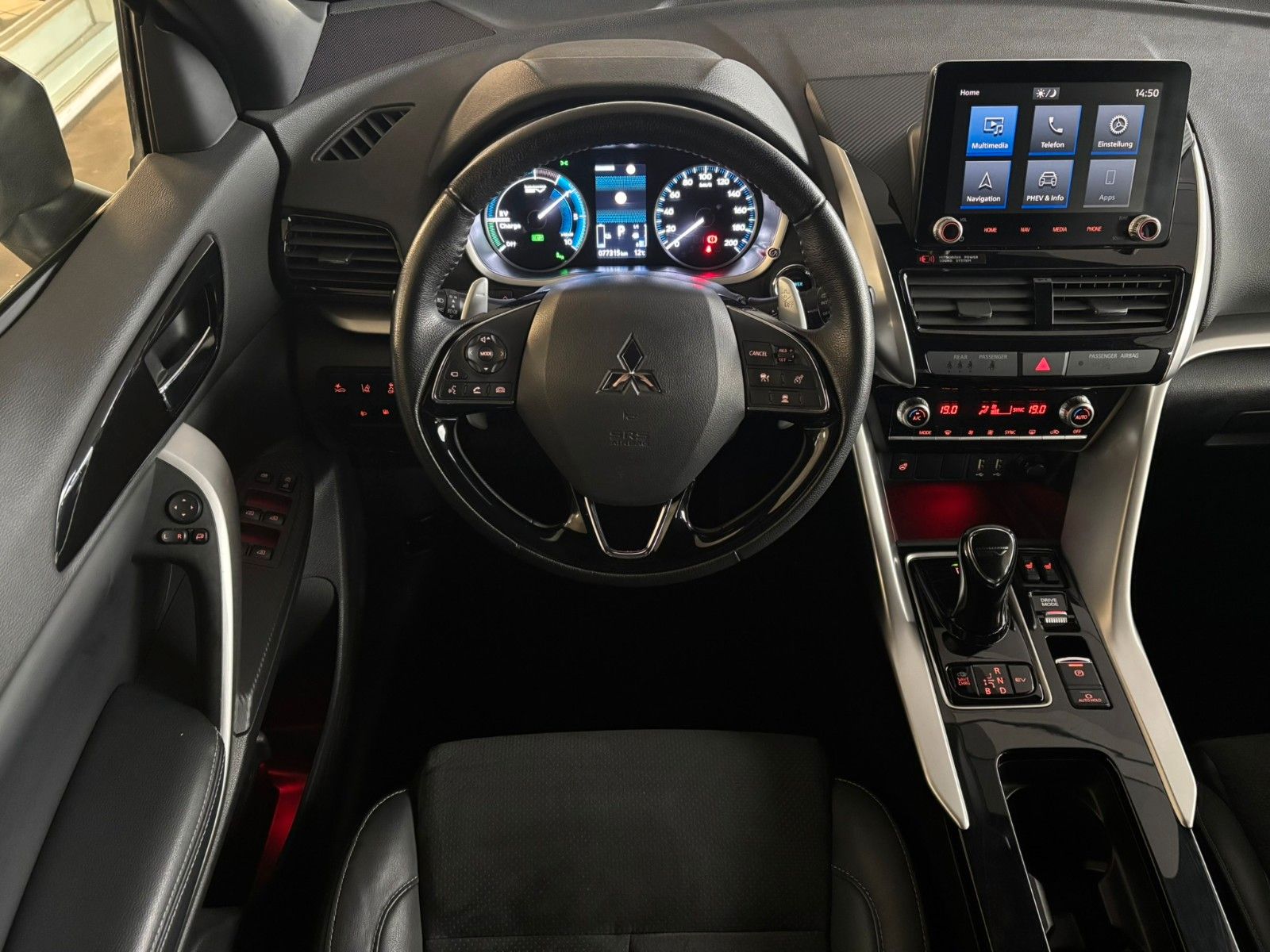 Fahrzeugabbildung Mitsubishi Eclipse Cross PHEV Select