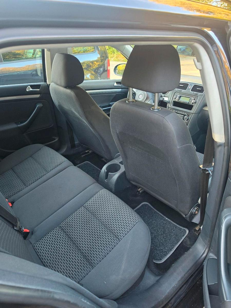 Volkswagen Golf 2010 — photo 7