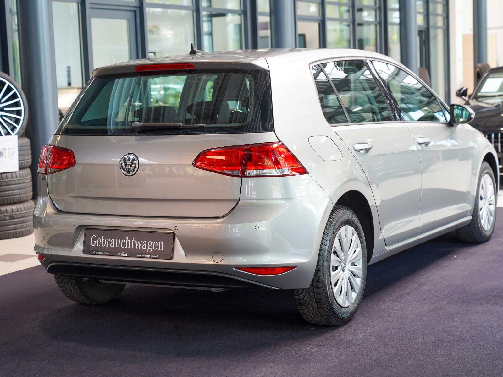 Volkswagen Golf VII 1.2 TSI Trendline BMT Climatronic PDC