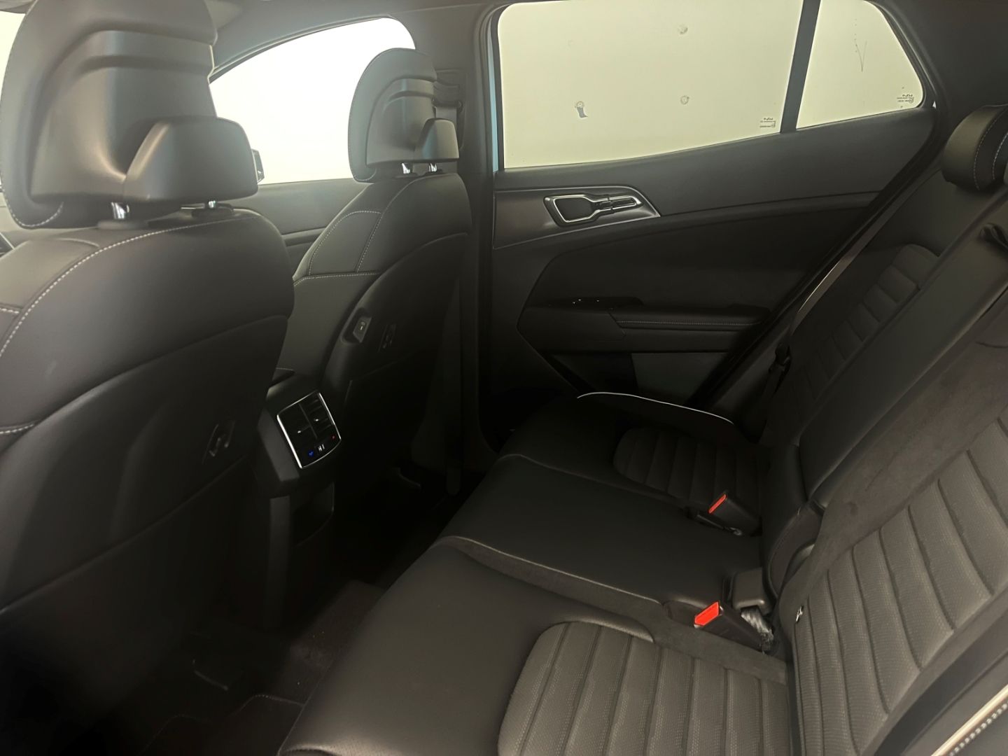 Fahrzeugabbildung Kia Sportage GT-Line 4WD 1.6 T-GDI Mild-Hybrid EU6d