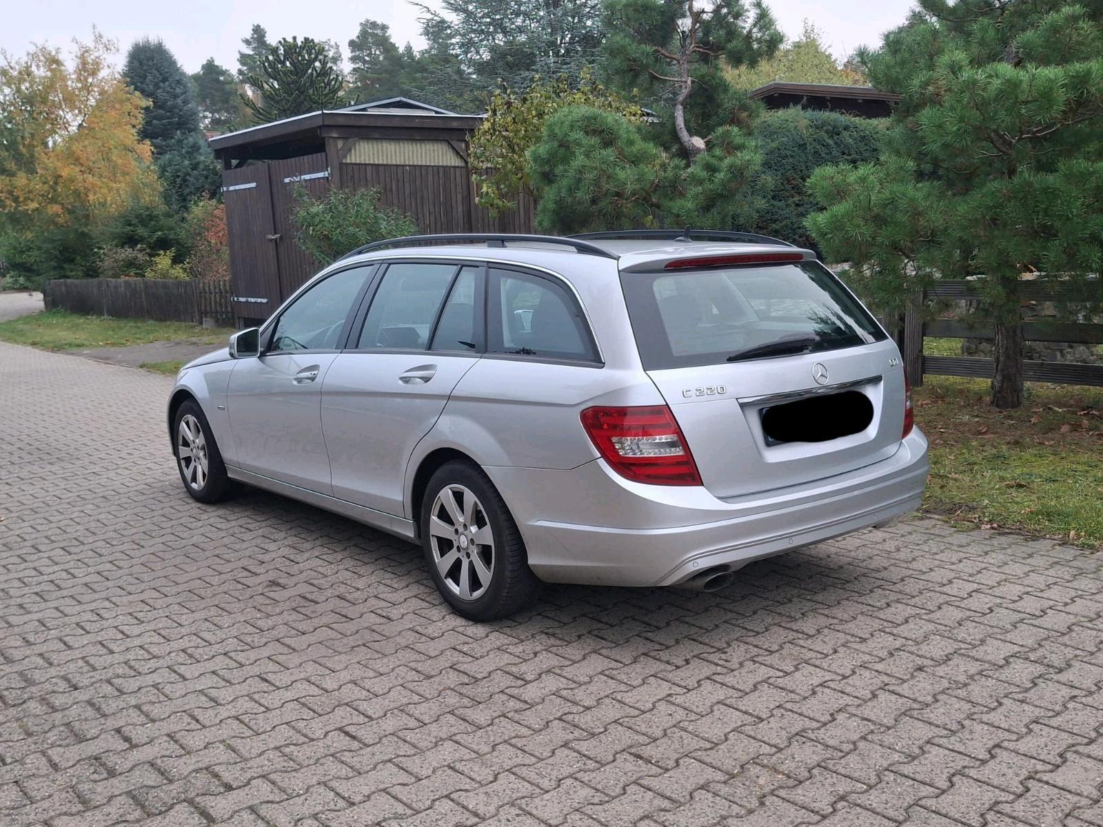 Mercedes-Benz C220 2011 — photo 5