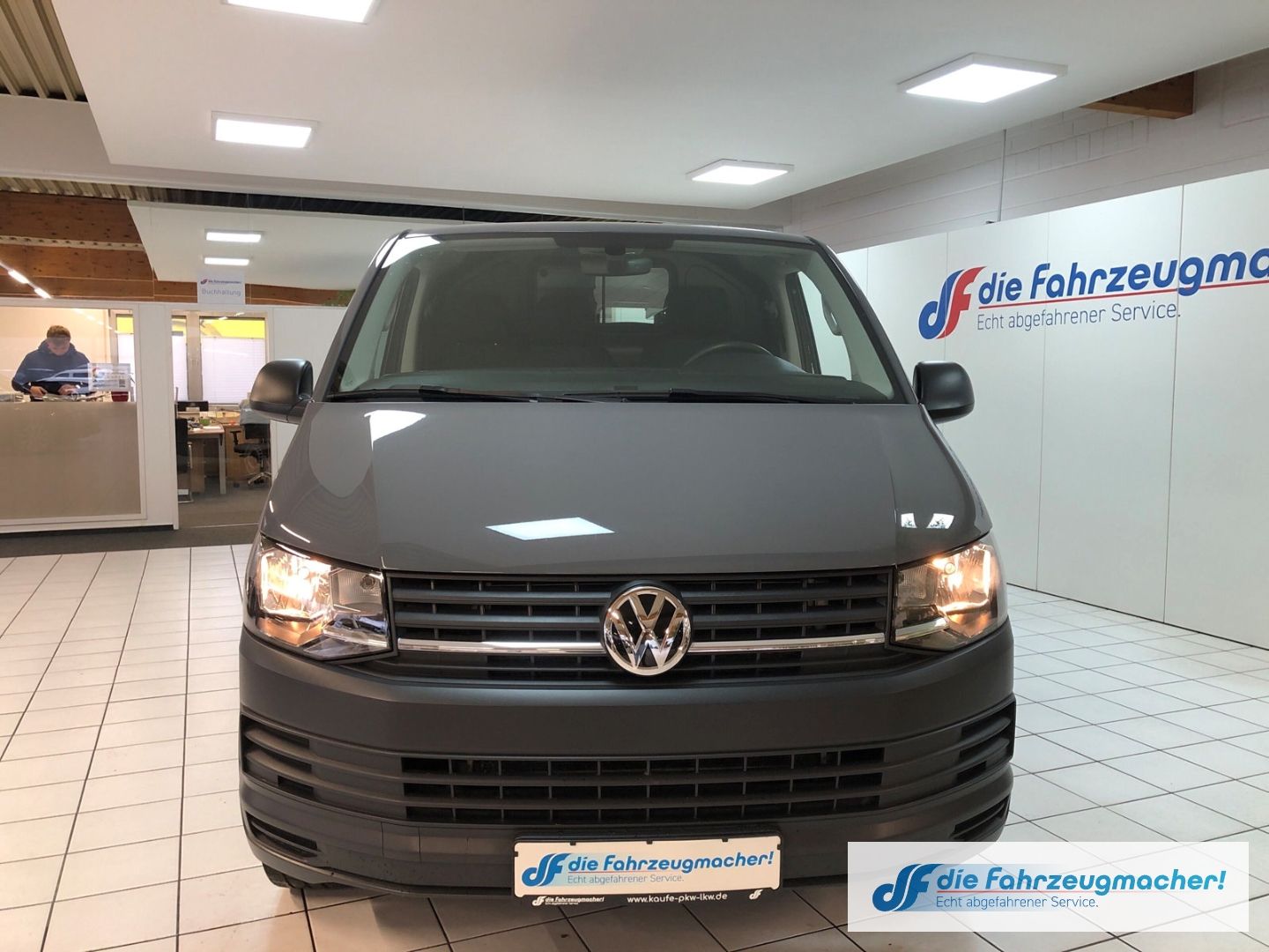 Fahrzeugabbildung Volkswagen T6 Transporter Kasten2.0 TDI Navi Apple CarPlay