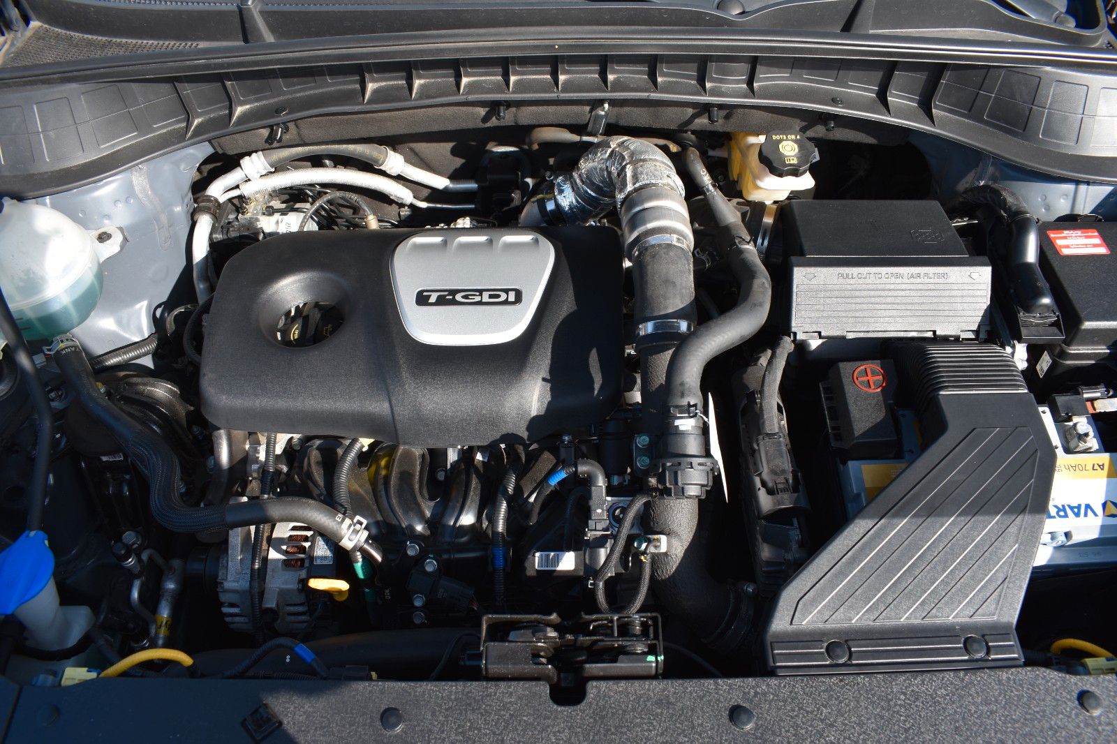 Fahrzeugabbildung Hyundai Tucson Trend 2WD Automatik Kamera AHK