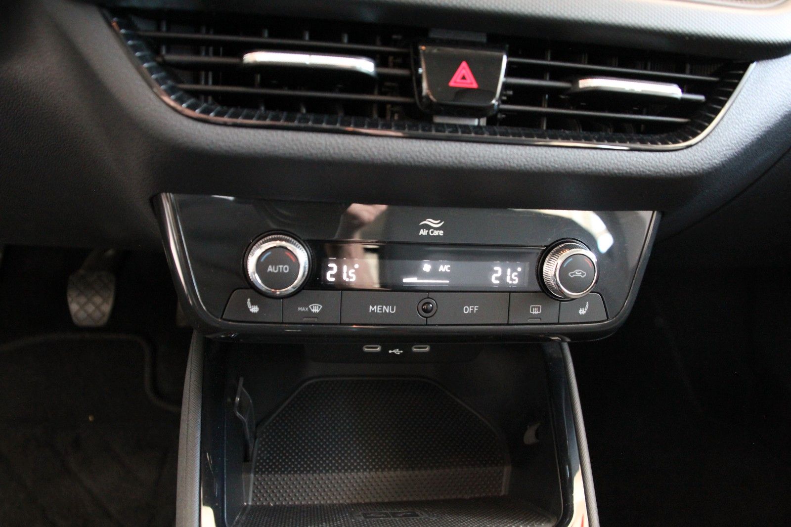 Fahrzeugabbildung SKODA Fabia 1.0 TSI Ambition
