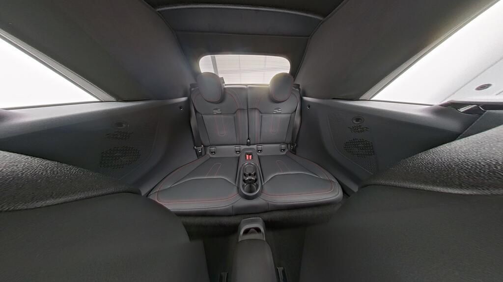 MINI John Cooper Works Cabrio - Bild 14