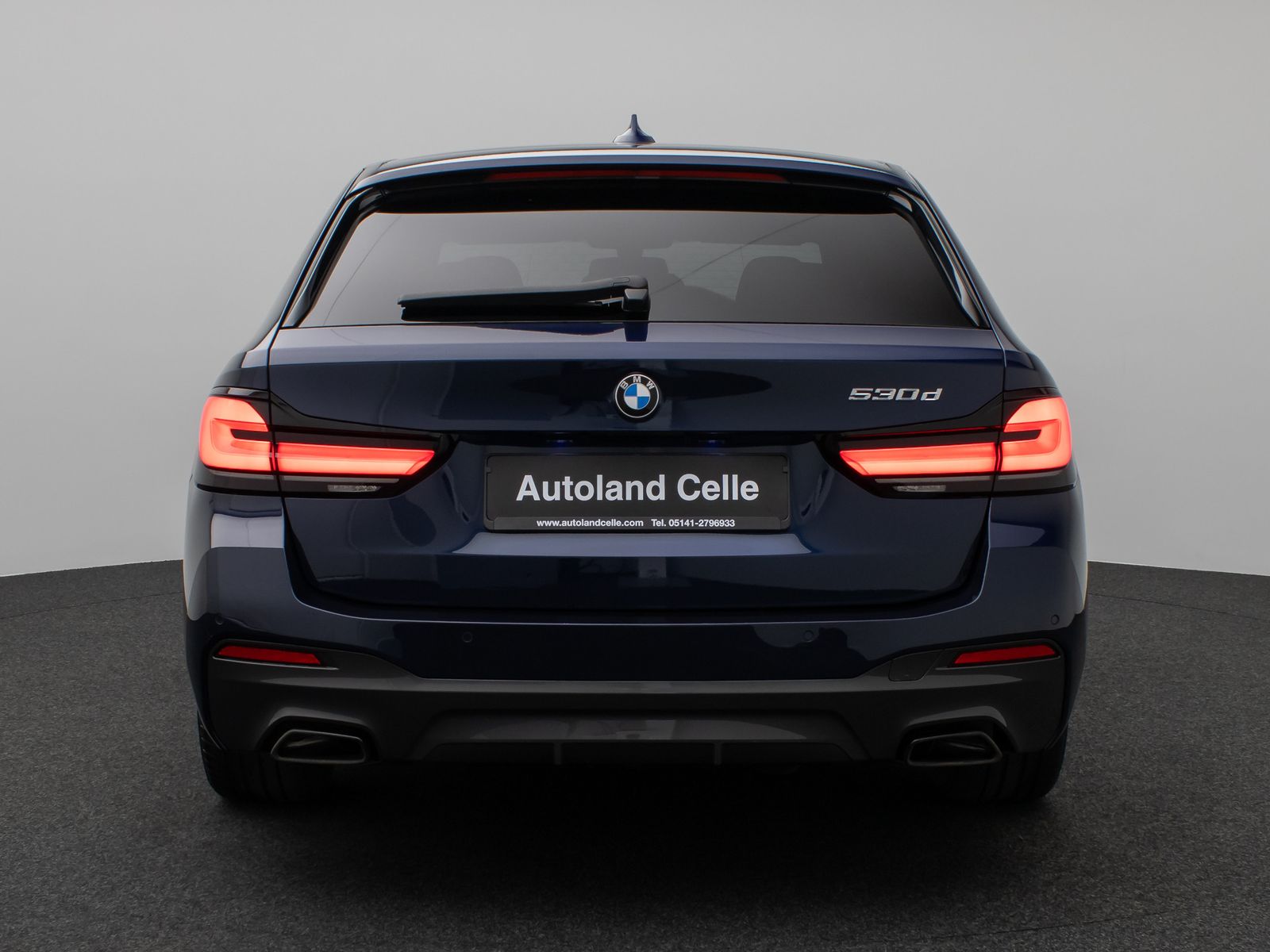 Fahrzeugabbildung BMW 530d M Sport Laser HUD DAB Komfort Alarm 18Zoll