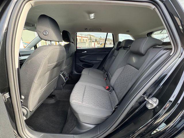 Golf VAR 1.5 eTSI 150PS Life NAV/APP/ACC/RFK/LED