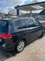 Volkswagen Touran / schönes Familienauto - : Van, Familienauto
