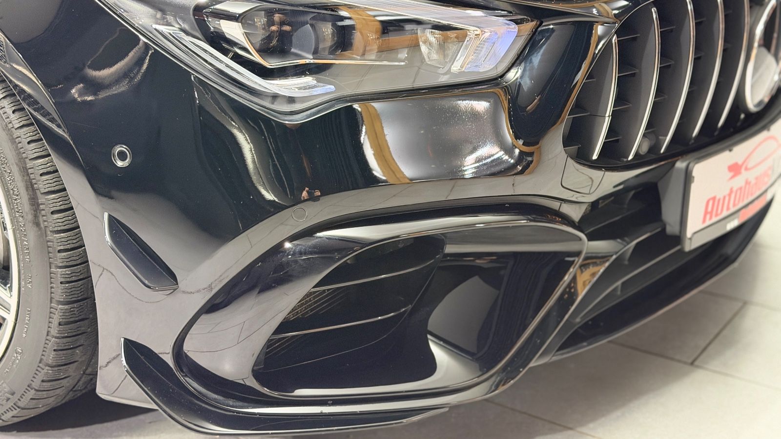 Fahrzeugabbildung Mercedes-Benz CLA 45 AMG Shooting Brake|BURMESTER|HEAD-UP|VOLL