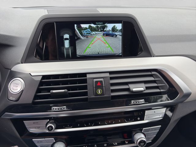Fahrzeugabbildung BMW X3 xDrive 20d xLine+LED+Kamera+ACC+Head-Up+AHK