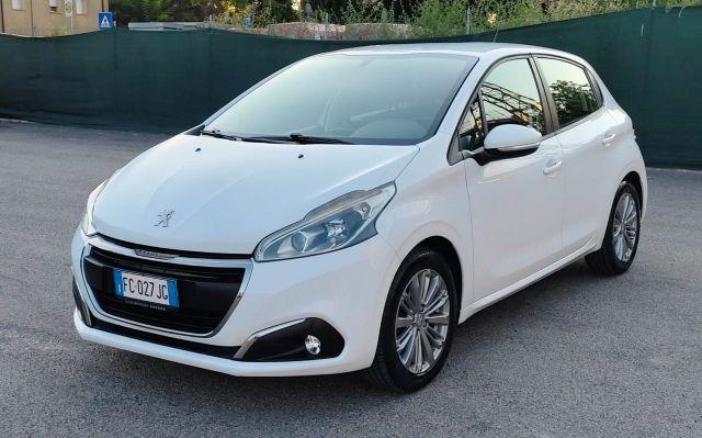 Peugeot 208 PureTech 82 5 porte Access