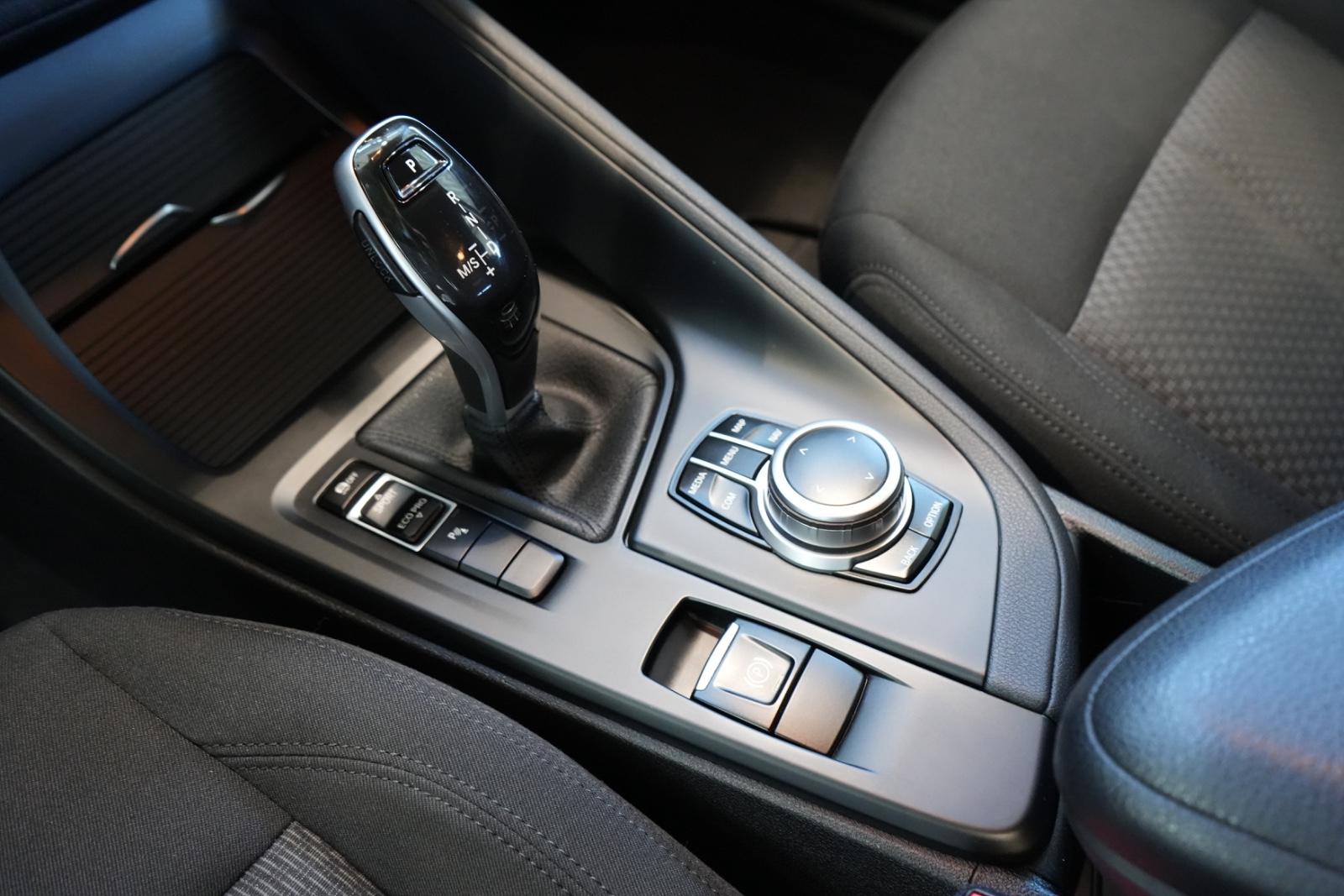 BMW X1 sDrive 18 i Advantage, миниатюра 12