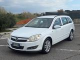 Opel Astra 1.4 16V Twinport Station Wagon Club - Opel Astra: Club