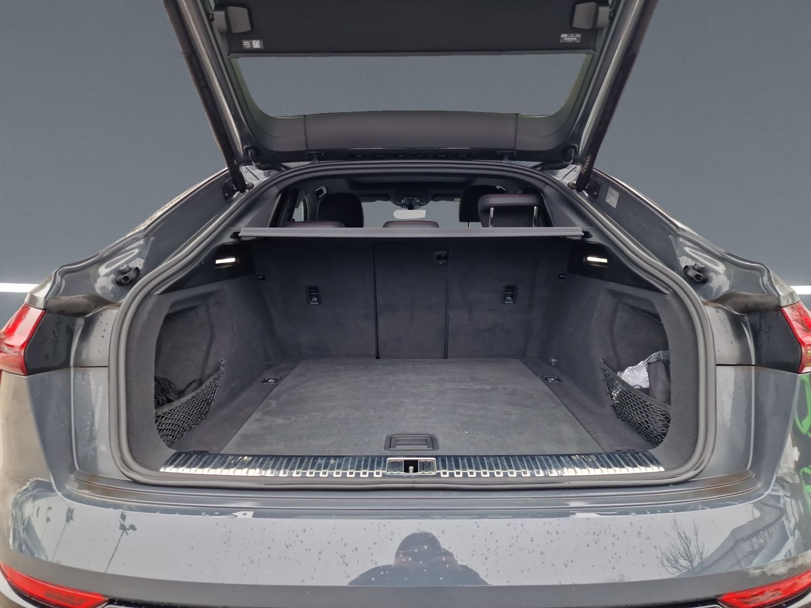 Audi Q8 e-tron - Bild 22