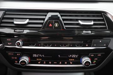 BMW 520 - 12